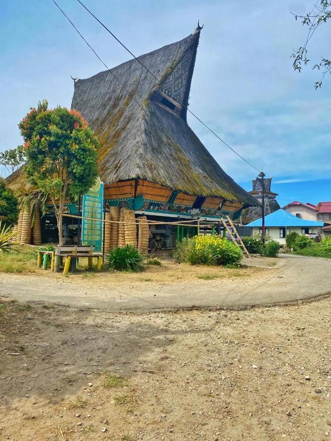 Ron'S Guest House Berastagi Backpacker Rooms Bagian luar foto